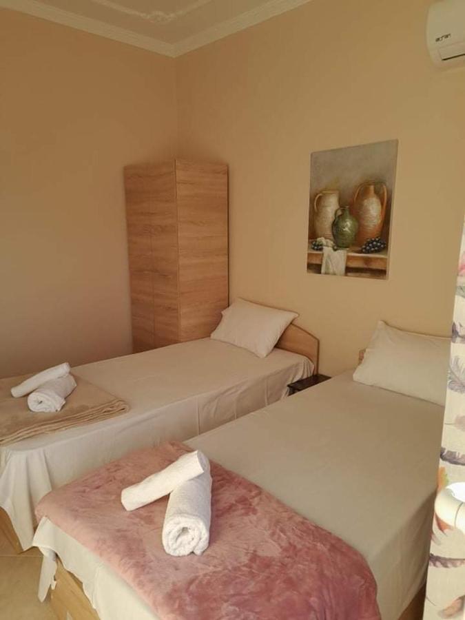 Ammos Apartments Nea Karvali Exteriör bild