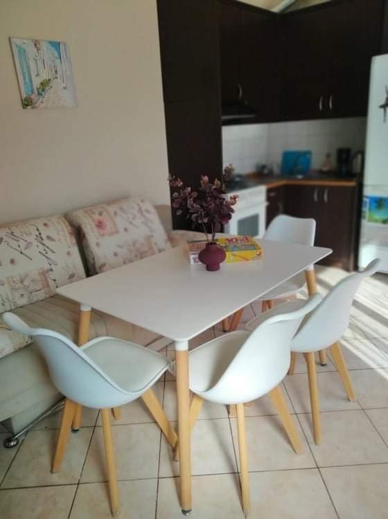 Ammos Apartments Nea Karvali Exteriör bild