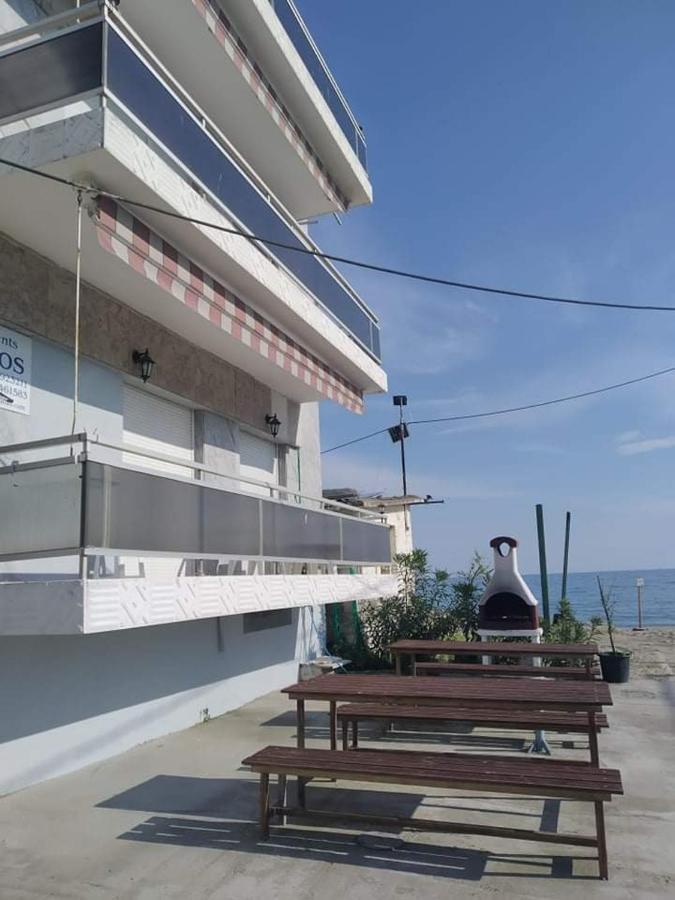 Ammos Apartments Nea Karvali Exteriör bild