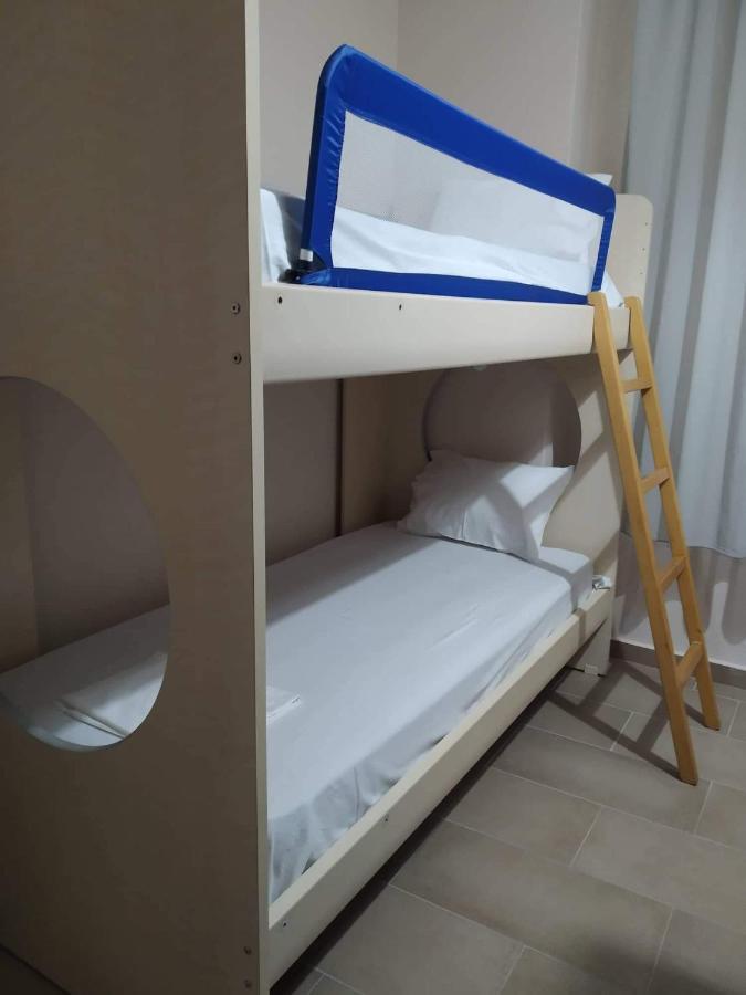 Ammos Apartments Nea Karvali Exteriör bild