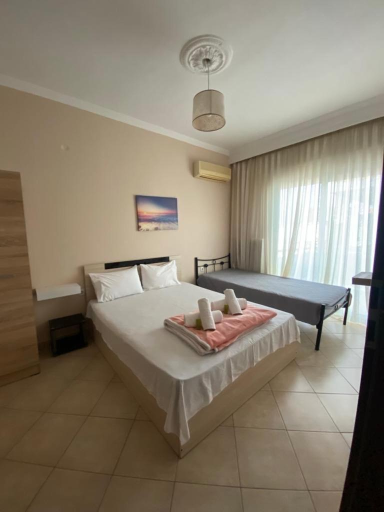 Ammos Apartments Nea Karvali Exteriör bild
