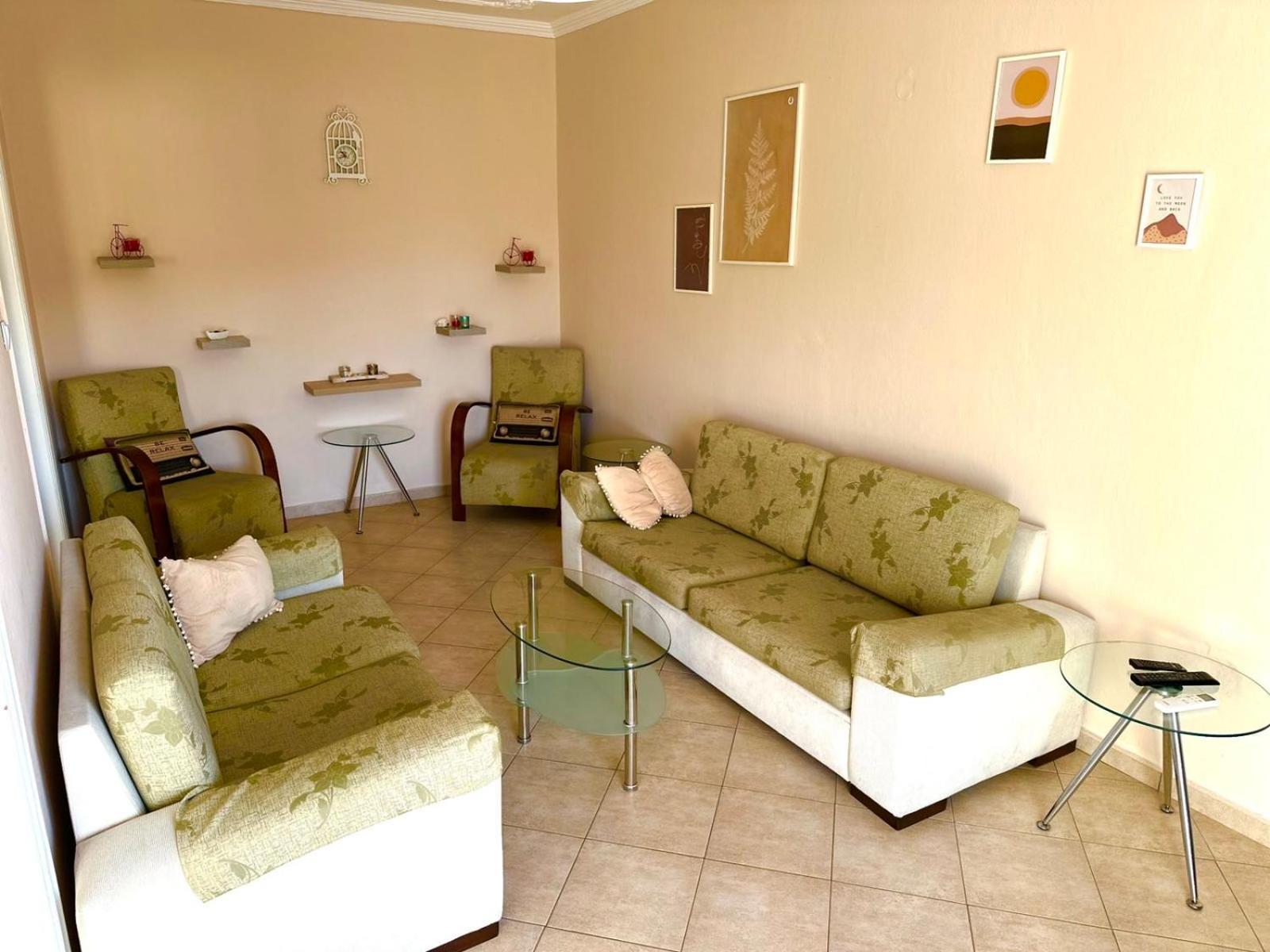 Ammos Apartments Nea Karvali Exteriör bild